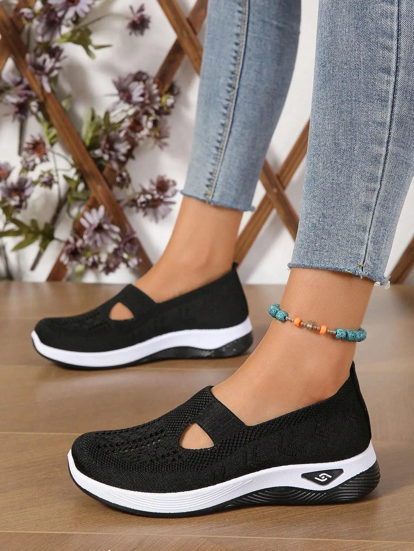 Breathable Women's Sneakers For Everyday Comfort And Support