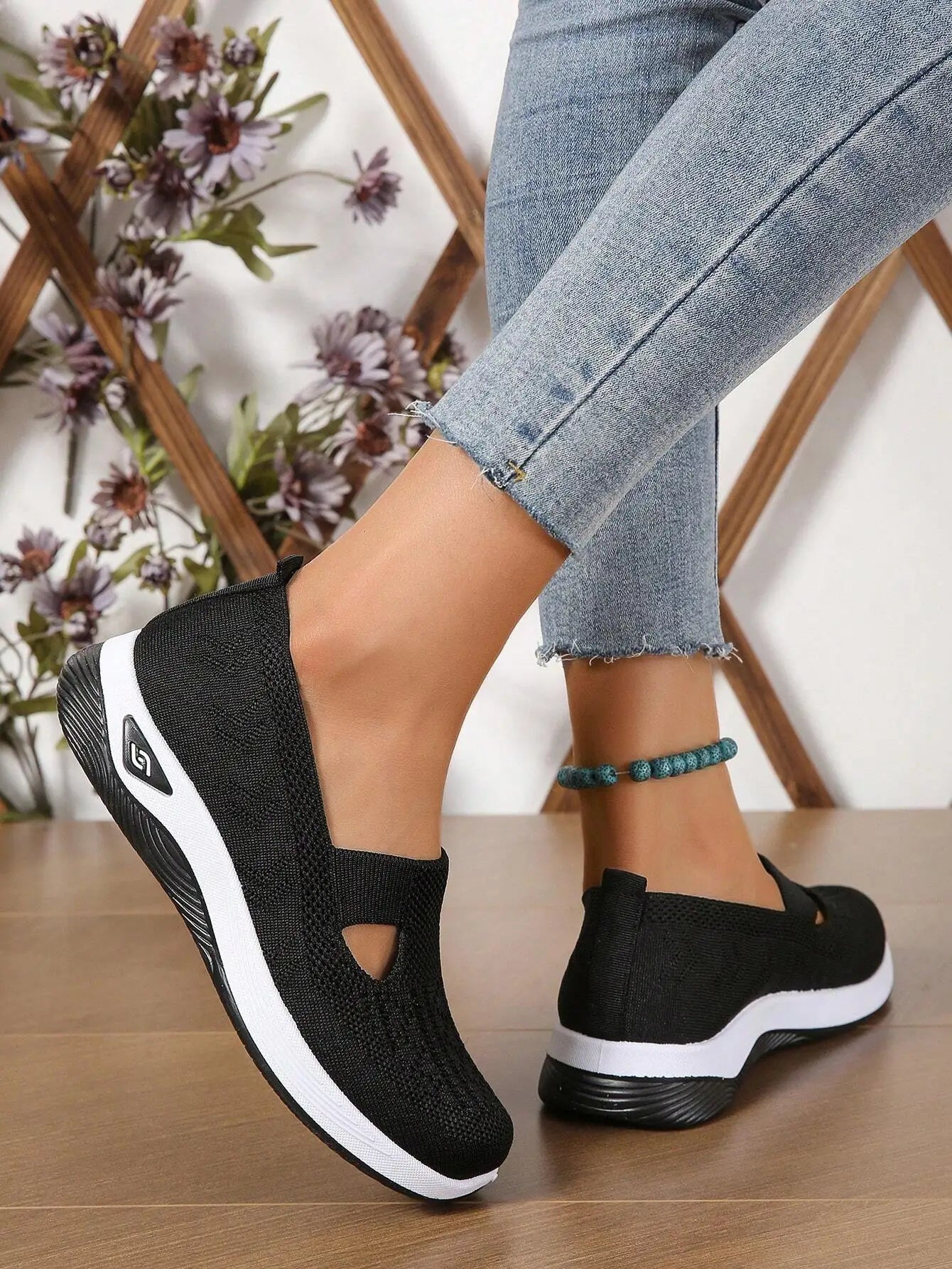 Breathable Women's Sneakers For Everyday Comfort And Support