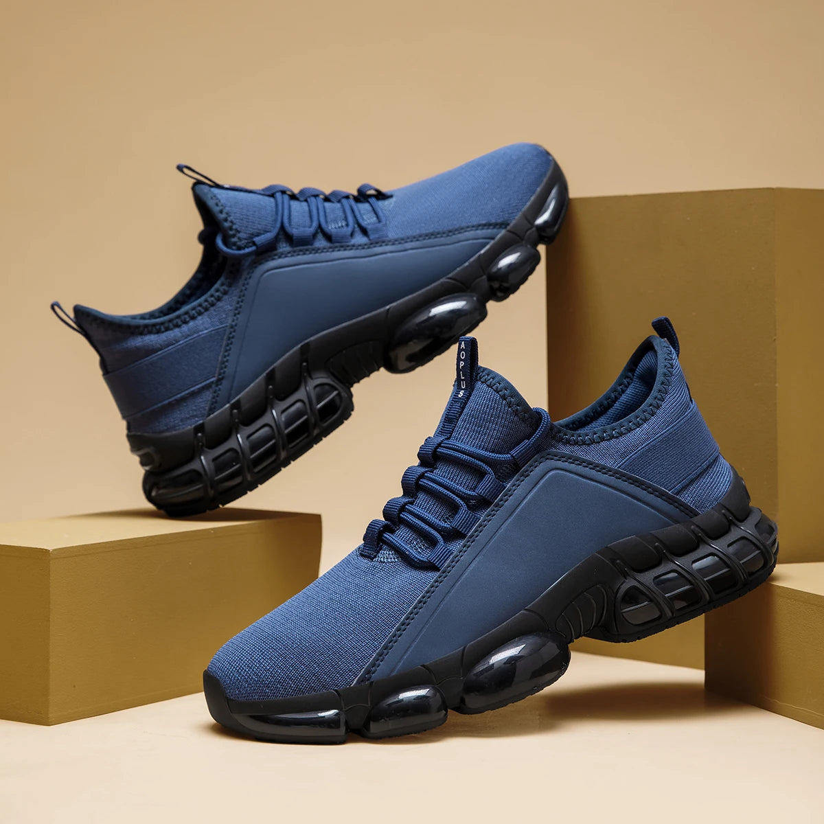 Men's Casual Sports Shoes True To Size Fit Anti Slip Outsole