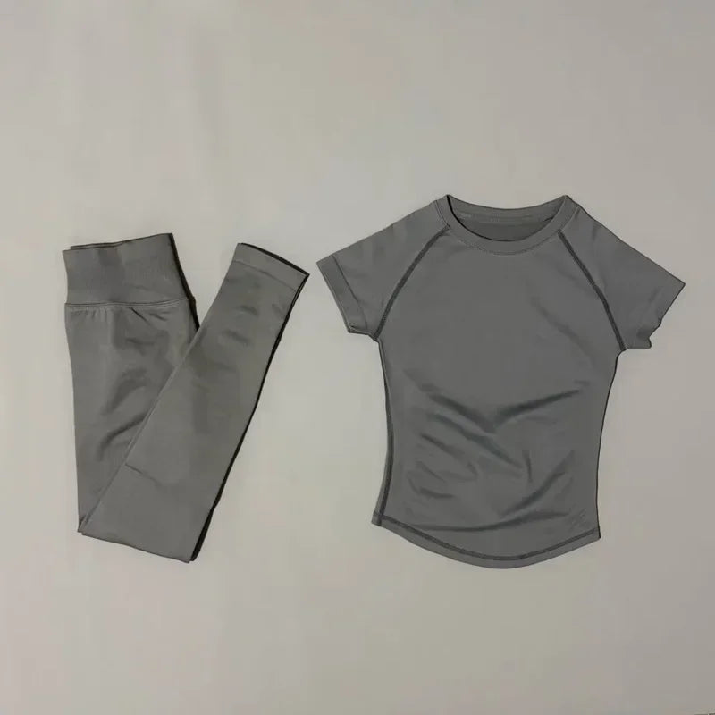 Women Seamless Athletic Workout Set With Butt Lifting Top