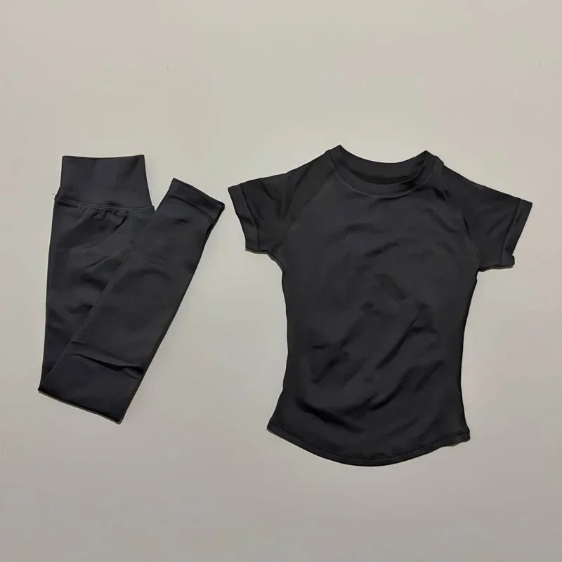 Women Seamless Athletic Workout Set With Butt Lifting Top